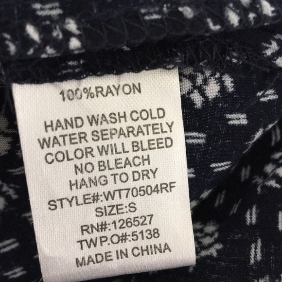 Navy w/white floral print - Picture 4 of 6